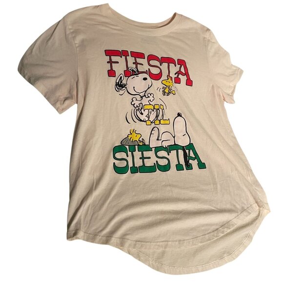 Peanuts Fiesta Siesta Snoopy T-Shirt XL Beige Cotton/Polyester Blend Fun Graphic - Picture 2 of 9